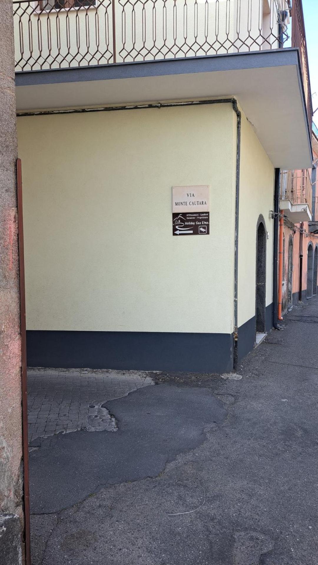 Casa Holiday Sea Etna Di Enza Linguaglossa Luaran gambar