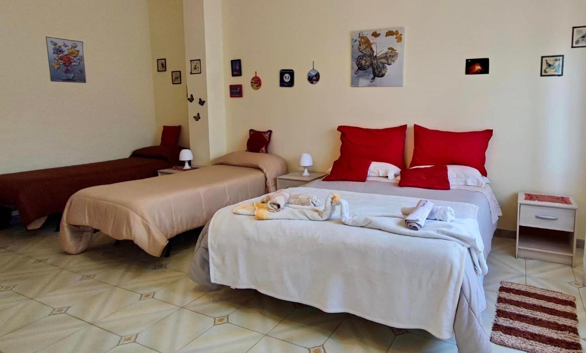 Casa Holiday Sea Etna Di Enza Linguaglossa Luaran gambar