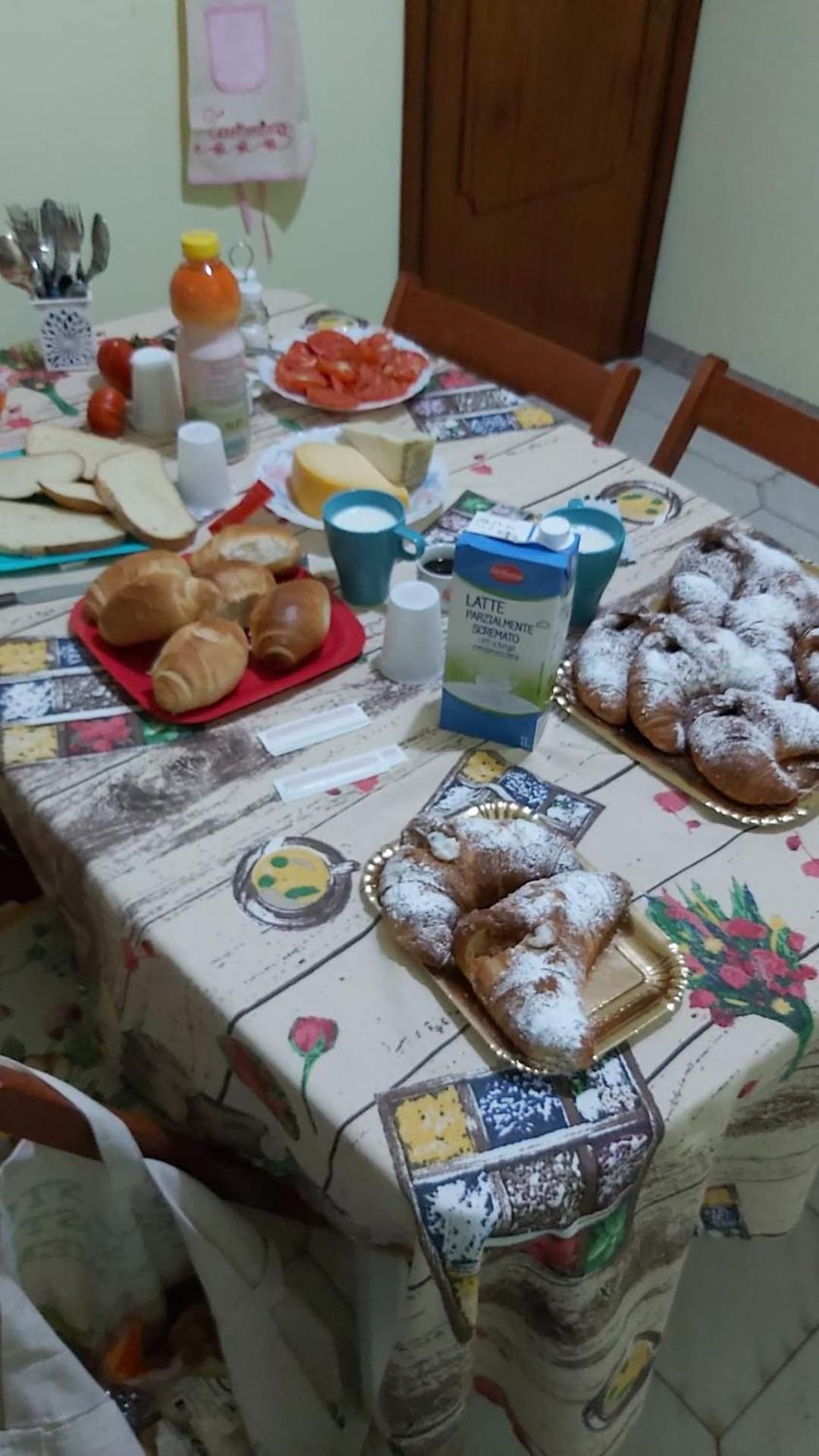 Casa Holiday Sea Etna Di Enza Linguaglossa Luaran gambar