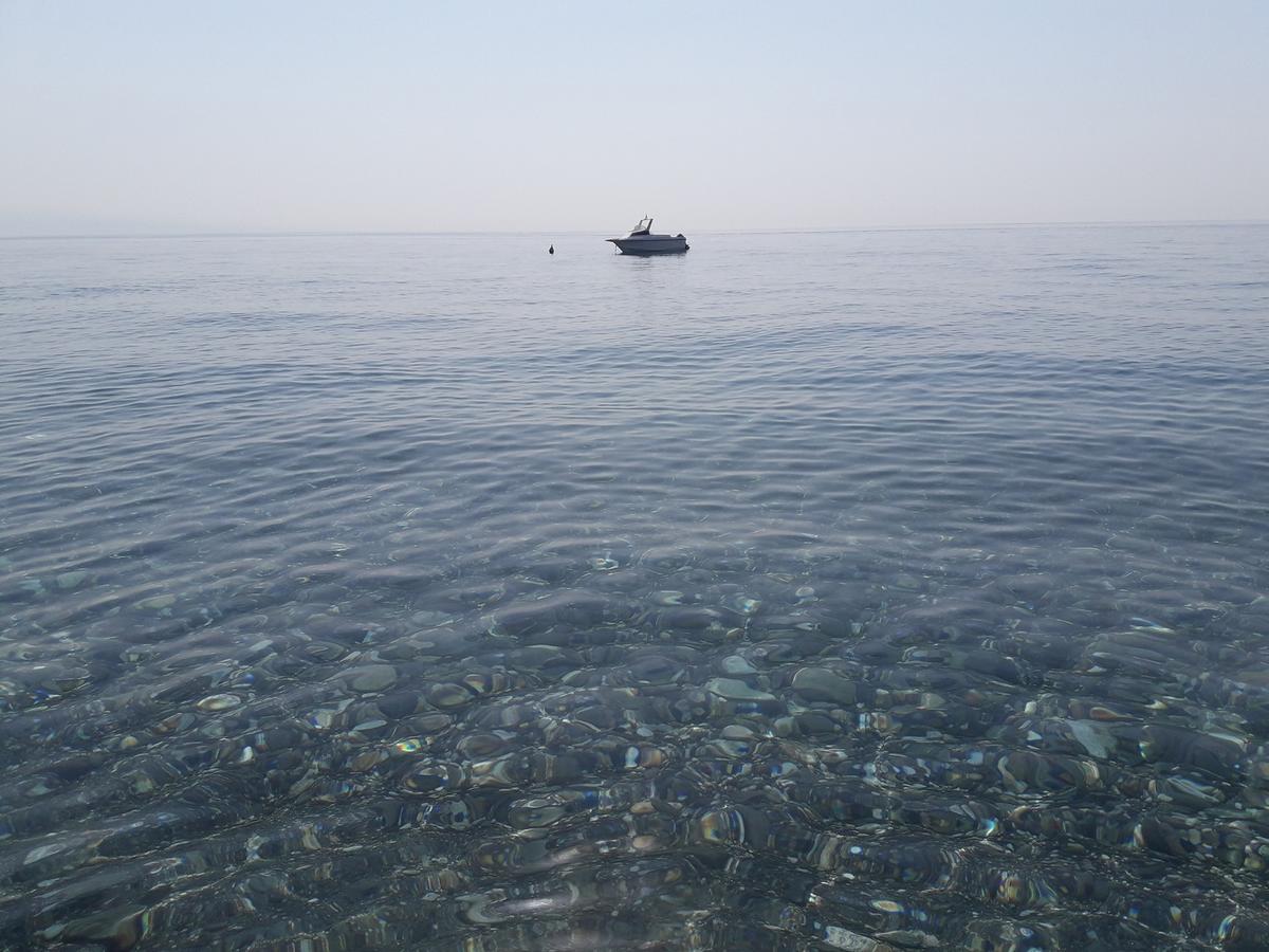 Casa Holiday Sea Etna Di Enza Linguaglossa Luaran gambar