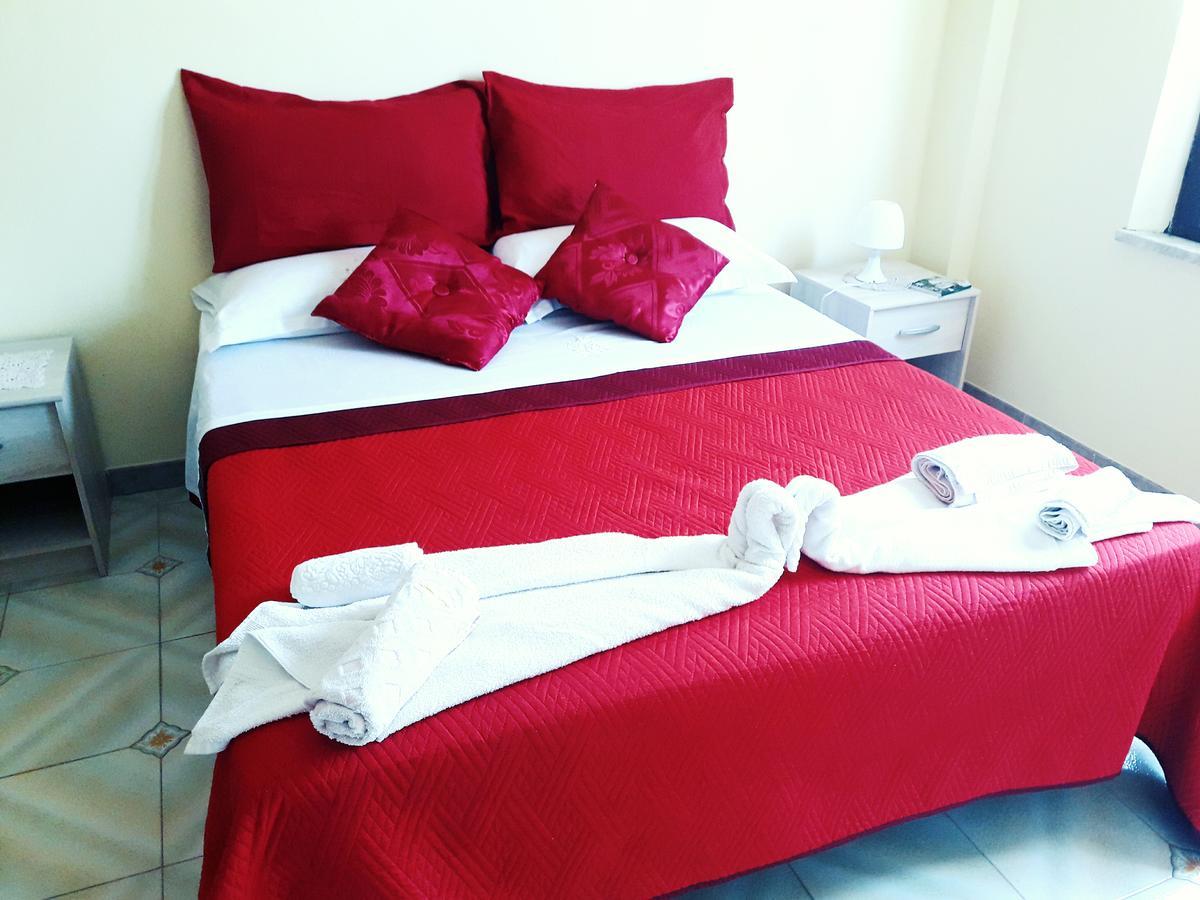 Casa Holiday Sea Etna Di Enza Linguaglossa Luaran gambar